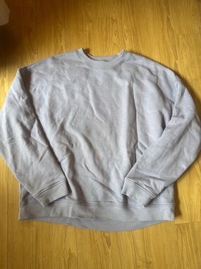 ALO Yoga Men's Crewneck Crewneck light purple